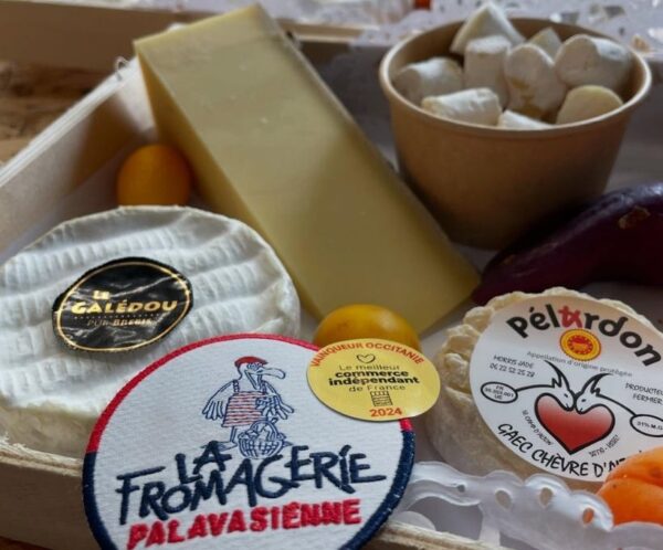 PLATEAU DE FROMAGE FIN DE REPAS